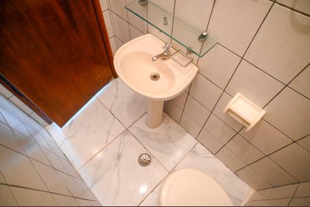 Casa para alugar com 40m², 1 quarto e 1 vaga Casa para alugar com 40m², 1 quarto e 1 vagaLavabo