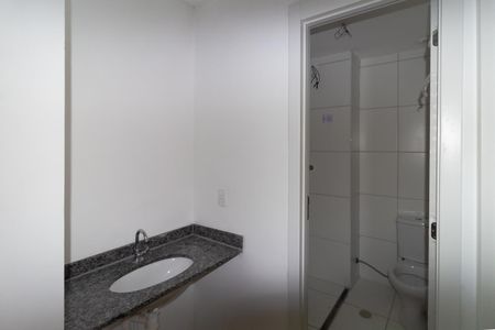Apartamento à venda com 34m², 2 quartos e sem vaga Apartamento à venda com 34m², 2 quartos e sem vagaBanheiro