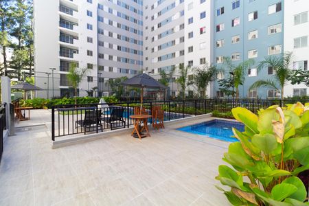 Apartamento à venda com 34m², 2 quartos e sem vaga Apartamento à venda com 34m², 2 quartos e sem vagaÁrea comum - Piscina