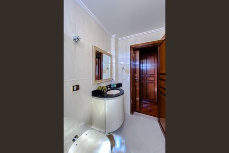Apartamento à venda com 180m², 3 quartos e sem vaga Apartamento à venda com 180m², 3 quartos e sem vagaBanheiro