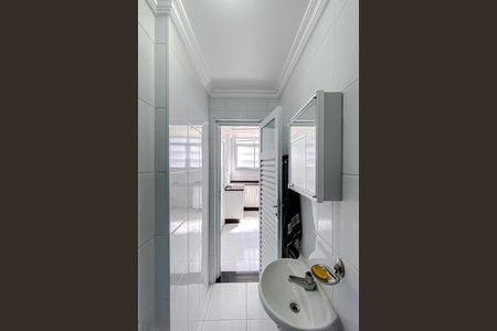 Apartamento à venda com 180m², 3 quartos e sem vaga Apartamento à venda com 180m², 3 quartos e sem vagaBanheiro de serviço