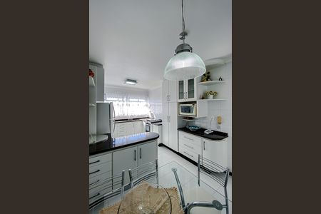 Apartamento à venda com 180m², 3 quartos e sem vaga Apartamento à venda com 180m², 3 quartos e sem vagaCozinha