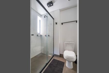 Banheiro de kitnet/studio à venda com 1 quarto, 27m² em Jardim das Bandeiras, São Paulo