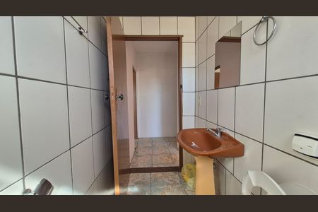 Banheiro de casa para alugar com 1 quarto, 60m² em Vila Progresso, Santo André