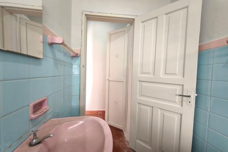 Banheiro de casa para alugar com 1 quarto, 40m² em Jardim dos Oliveiras, Campinas