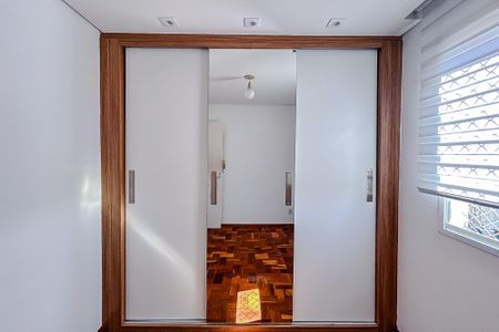 Apartamento à venda com 46m², 2 quartos e 1 vagaQuarto 2