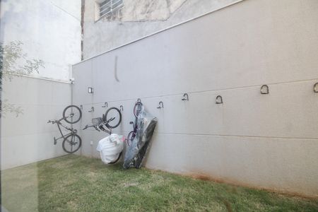Apartamento para alugar com 38m², 2 quartos e sem vaga Apartamento para alugar com 38m², 2 quartos e sem vagaVaranda e Área de Serviço