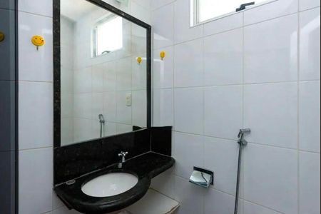 Apartamento para alugar com 136m², 3 quartos e 2 vagas Apartamento para alugar com 136m², 3 quartos e 2 vagasBanheiro da suíte