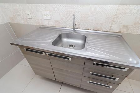 Apartamento à venda com 38m², 2 quartos e sem vaga Apartamento à venda com 38m², 2 quartos e sem vagaCozinha e Área de Serviço