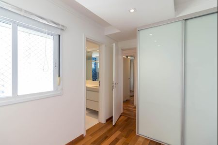 Apartamento à venda com 163m², 3 quartos e 3 vagasSuíte 3