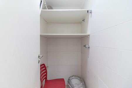 Apartamento à venda com 163m², 3 quartos e 3 vagasBanheiro de Serviço