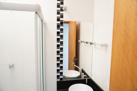 Casa para alugar com 143m², 3 quartos e sem vagaBanheiro da Suíte