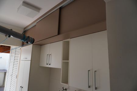 Casa para alugar com 143m², 3 quartos e sem vagaÁrea de Serviço