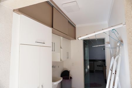 Casa para alugar com 143m², 3 quartos e sem vagaÁrea de Serviço