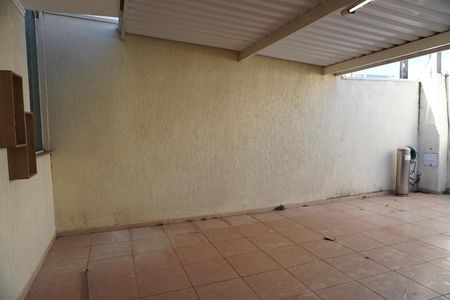 Casa para alugar com 143m², 3 quartos e sem vagaGaragem