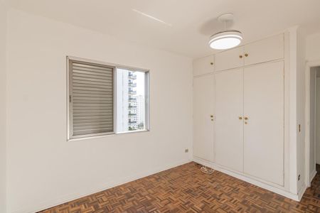 Apartamento para alugar com 140m², 3 quartos e 2 vagas Apartamento para alugar com 140m², 3 quartos e 2 vagasSuíte