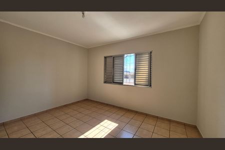 Casa para alugar com 217m², 3 quartos e 4 vagasQuarto