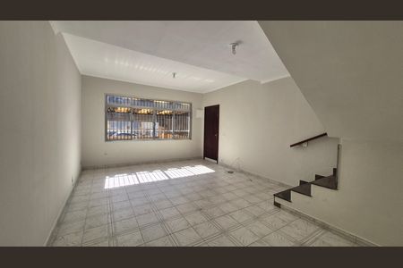 Casa para alugar com 3 quartos, 217m² em Parque Oratório, Santo André