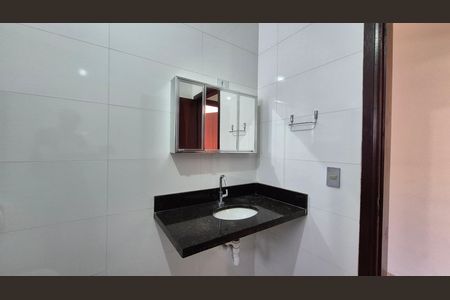 Casa para alugar com 217m², 3 quartos e 4 vagasBanheiro