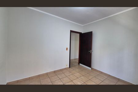 Casa para alugar com 217m², 3 quartos e 4 vagasQuarto 2