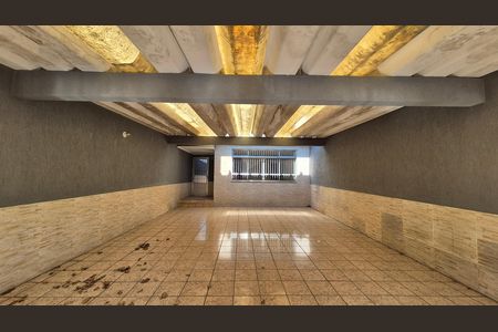 Garagem de casa para alugar com 3 quartos, 217m² em Parque Oratório, Santo André