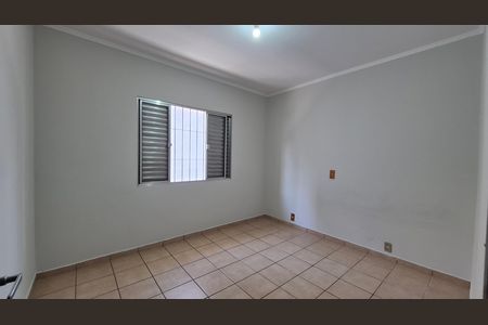 Casa para alugar com 217m², 3 quartos e 4 vagasQuarto 2