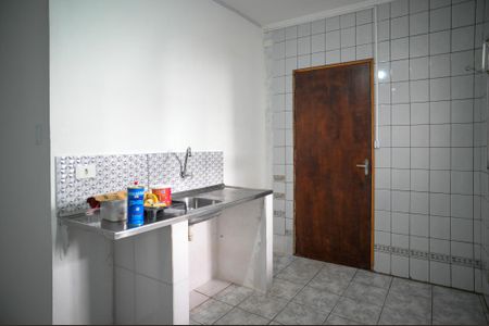 Cozinha de casa para alugar com 1 quarto, 35m² em Parque Bristol, São Paulo
