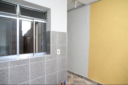 Casa para alugar com 35m², 1 quarto e sem vaga Casa para alugar com 35m², 1 quarto e sem vagaÁrea de Serviço