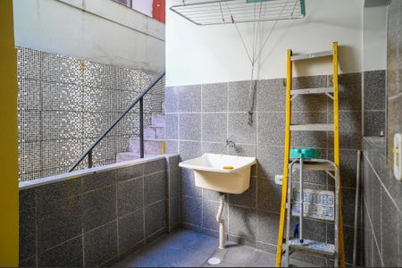 Casa para alugar com 35m², 1 quarto e sem vaga Casa para alugar com 35m², 1 quarto e sem vagaÁrea de Serviço