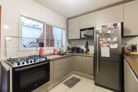Cozinha de casa à venda com 3 quartos, 120m² em Vila Carrão, São Paulo