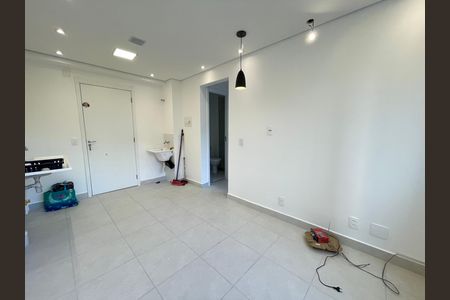 Apartamento para alugar com 32m², 2 quartos e sem vaga Apartamento para alugar com 32m², 2 quartos e sem vagaCozinha e Área de Serviço