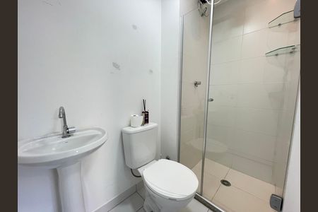 Apartamento para alugar com 32m², 2 quartos e sem vaga Apartamento para alugar com 32m², 2 quartos e sem vagaBanheiro