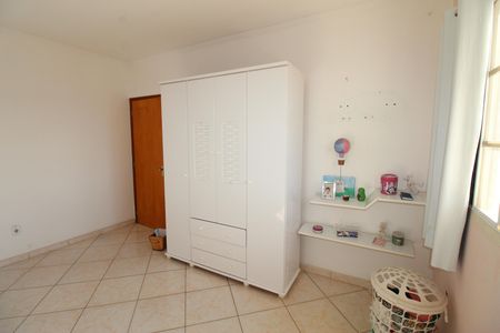 Casa para alugar com 200m², 3 quartos e 2 vagasQuarto 1