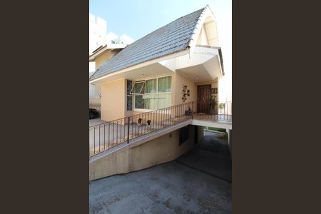 Casa para alugar com 200m², 3 quartos e 2 vagasGaragem