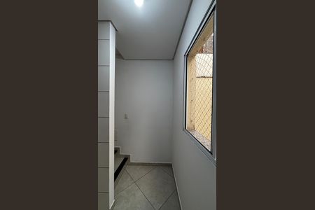 Apartamento para alugar com 100m², 2 quartos e 2 vagas Apartamento para alugar com 100m², 2 quartos e 2 vagasCozinha
