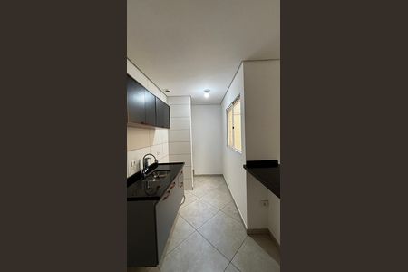 Apartamento para alugar com 100m², 2 quartos e 2 vagas Apartamento para alugar com 100m², 2 quartos e 2 vagasCozinha