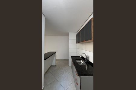 Apartamento para alugar com 100m², 2 quartos e 2 vagas Apartamento para alugar com 100m², 2 quartos e 2 vagasCozinha