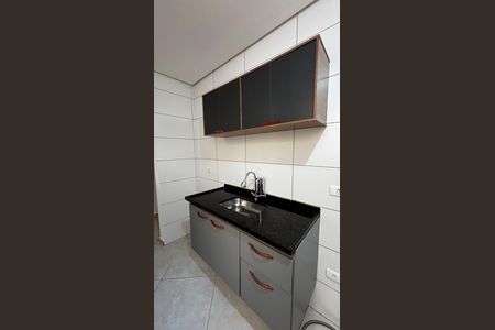 Apartamento para alugar com 100m², 2 quartos e 2 vagas Apartamento para alugar com 100m², 2 quartos e 2 vagasCozinha