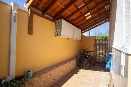 Casa de condomínio para alugar com 87m², 2 quartos e 2 vagasÁrea de Serviço
