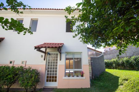 Casa de condomínio para alugar com 87m², 2 quartos e 2 vagasFachada da Casa