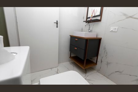 Apartamento à venda com 68m², 2 quartos e 1 vaga Apartamento à venda com 68m², 2 quartos e 1 vagaBANHEIRO