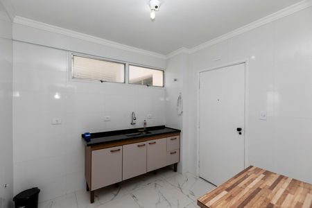 COZINHA de apartamento para alugar com 2 quartos, 68m² em Botafogo, Campinas
