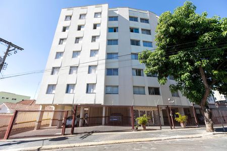 FACHADA DO PRÉDIO de apartamento para alugar com 2 quartos, 68m² em Botafogo, Campinas