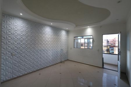 Casa para alugar com 60m², 2 quartos e 1 vaga Casa para alugar com 60m², 2 quartos e 1 vagaSala