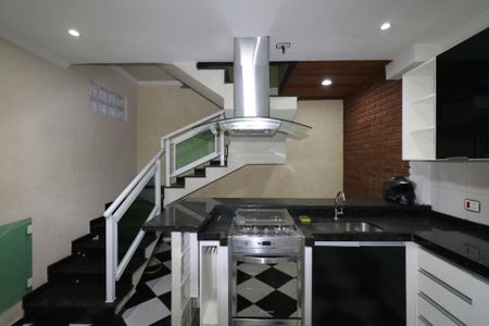 Casa para alugar com 60m², 2 quartos e 1 vaga Casa para alugar com 60m², 2 quartos e 1 vagaCozinha