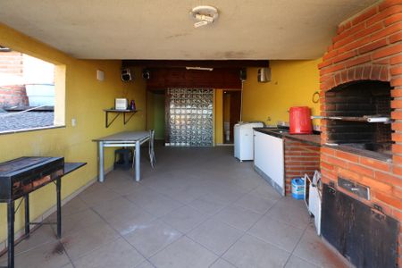 Casa para alugar com 60m², 2 quartos e 1 vaga Casa para alugar com 60m², 2 quartos e 1 vagaÁrea Gourmet