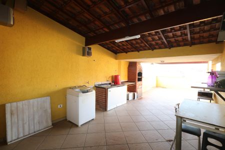 Casa para alugar com 60m², 2 quartos e 1 vaga Casa para alugar com 60m², 2 quartos e 1 vagaÁrea Gourmet