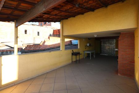 Casa para alugar com 60m², 2 quartos e 1 vaga Casa para alugar com 60m², 2 quartos e 1 vagaÁrea Gourmet