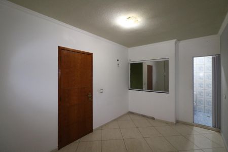 Casa para alugar com 60m², 2 quartos e 1 vaga Casa para alugar com 60m², 2 quartos e 1 vagaSuíte 1