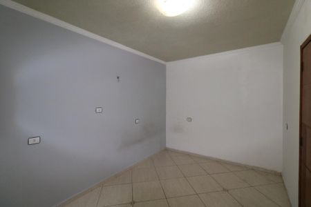 Casa para alugar com 60m², 2 quartos e 1 vaga Casa para alugar com 60m², 2 quartos e 1 vagaSuíte 1